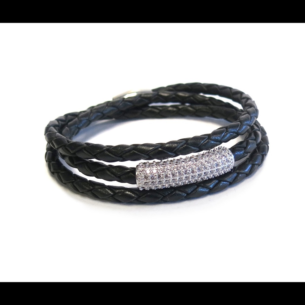 LIZA SCHWARTZ SOBE Black Bar Triple Wrap
